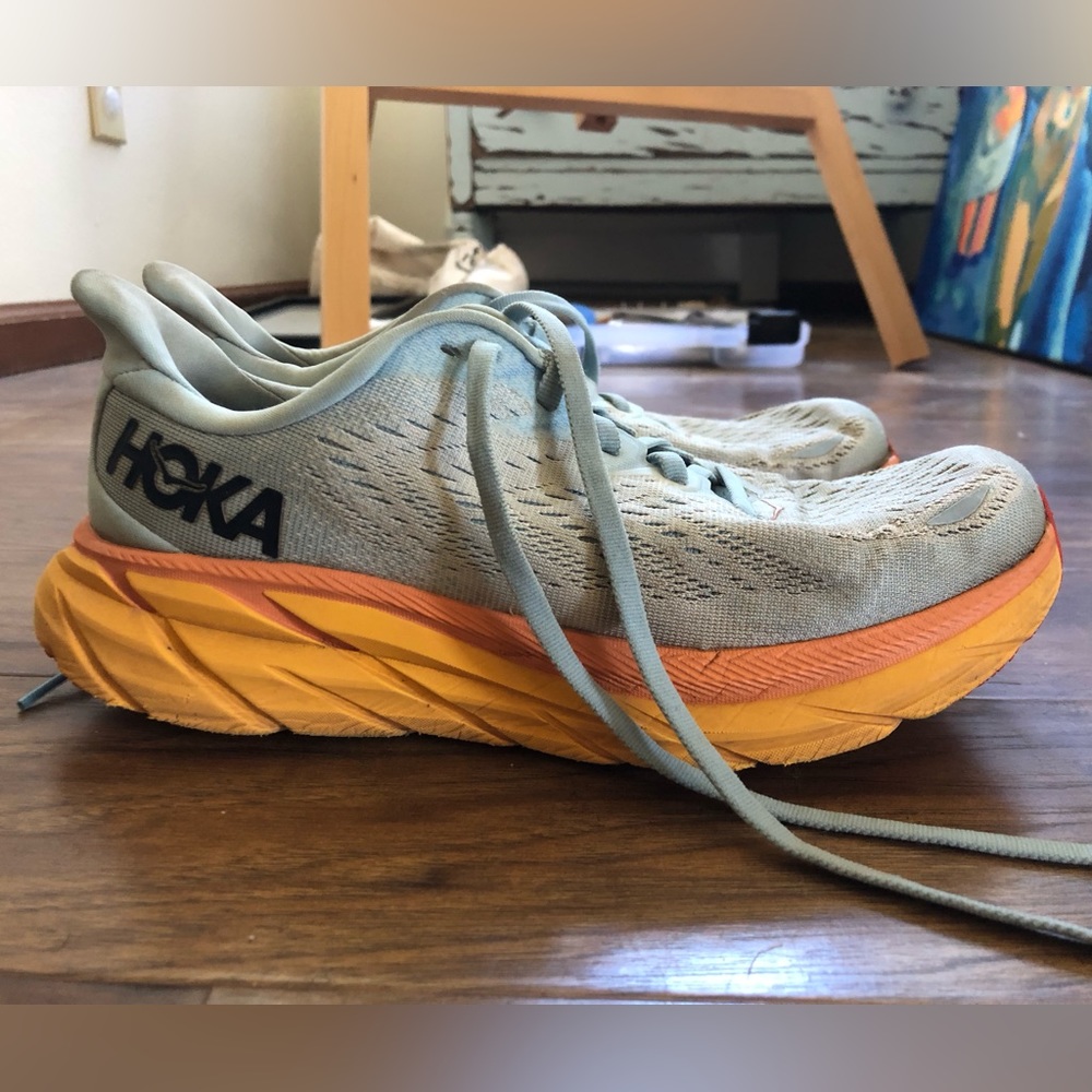Women’s Hoka One One Clifton 8